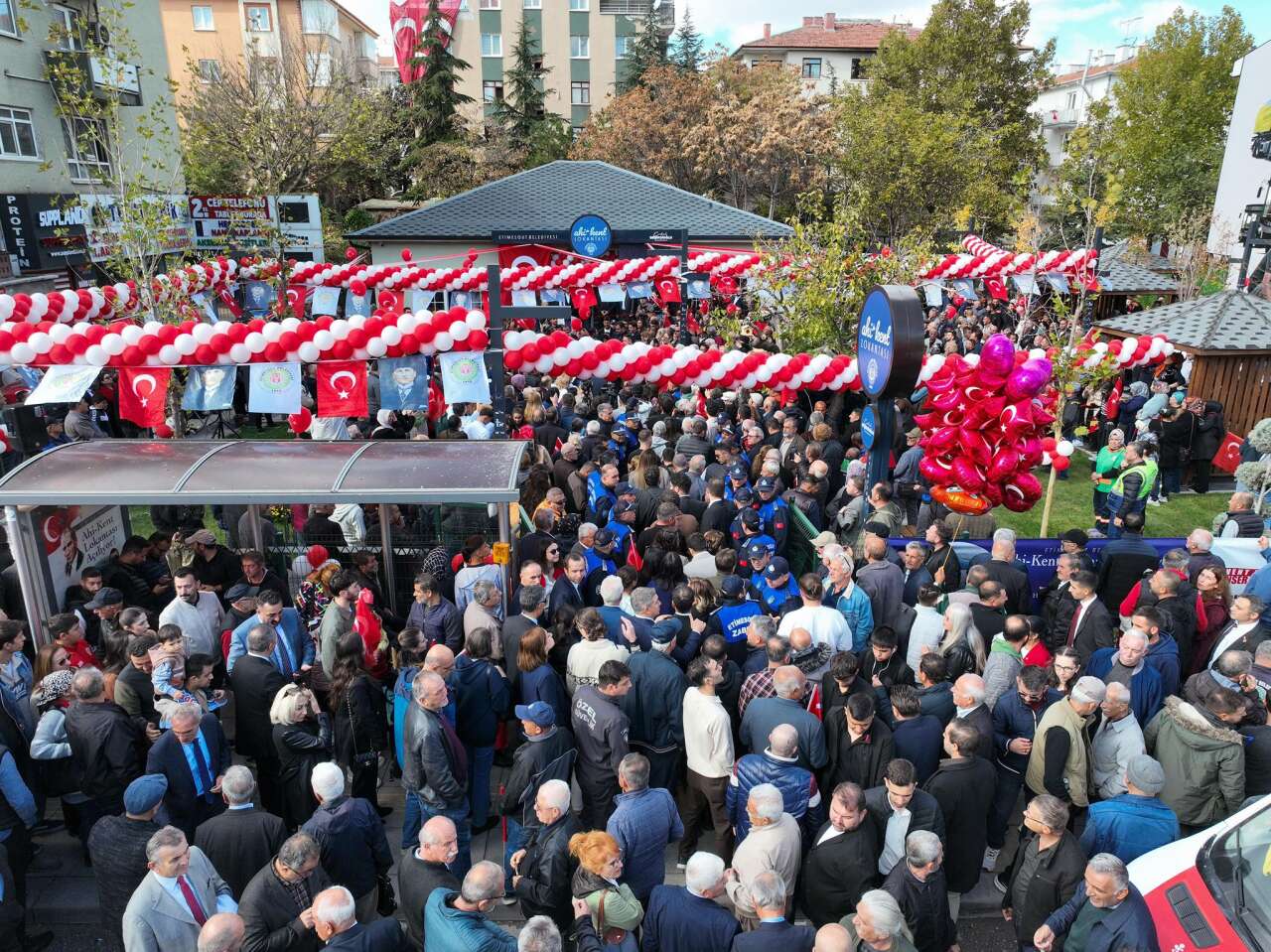 Bir lokanta, birkaç karavan, binlerce tabak: Etimesgut’ta dayanışma hikâyesi 3